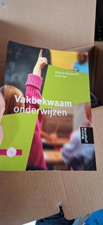 B. Bongaards - Vakbekwaam onderwijzen, Ophalen of Verzenden, Zo goed als nieuw, B. Bongaards; J. Sas