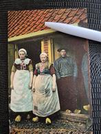 Spakenburgse dames in klederdracht, Ophalen of Verzenden, Voor 1920, Gelopen, Utrecht