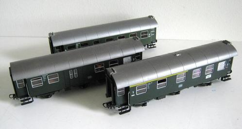 Set van drie Roco H0 umbau rijtuigen nrs. 4212, 4215 en 4216, Hobby en Vrije tijd, Modeltreinen | H0, Zo goed als nieuw, Wagon