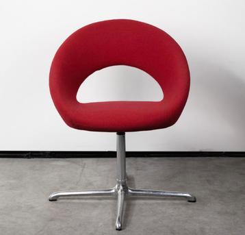 Artifort Nina by René Holten – rood - draaibaar beschikbaar voor biedingen