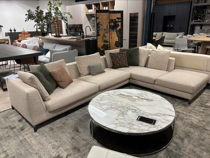 B&B Italia “Ray” hoekbank stof cat A antille LP 17.500,-, Huis en Inrichting, Banken | Bankstellen, Nieuw, Vierpersoons of meer