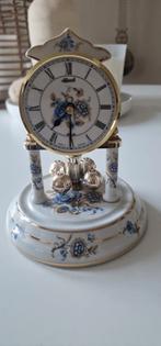 Hermle dome klok vintage germany., Antiek en Kunst, Antiek | Klokken, Ophalen