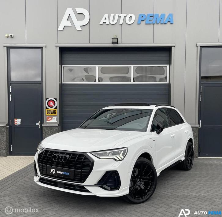 Audi Q3 45 TFSI e 245PK Black Ed Pano Matrix S-Line, Auto's, Audi, Bedrijf, Te koop, Q3, ABS, Achteruitrijcamera, Airbags, Airconditioning