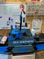 Rc Sea shepherd 1/50, Ophalen, Zo goed als nieuw