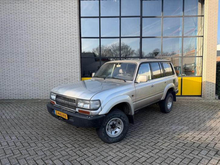 Toyota LAND CRUISER 7p Automaat LPG, airco, 4WD & Trekhaak, Auto's, Toyota, Bedrijf, Te koop, Landcruiser, 4x4, Airconditioning