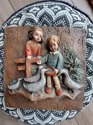 Retro wandplaat/ sculptuur van Groen Venlo beschikbaar voor biedingen