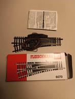 Fleischmann 6070 Wissel + 6421 Schakelplaat, Hobby en Vrije tijd, Modeltreinen | H0, Ophalen of Verzenden