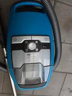 Stofzuiger, Witgoed en Apparatuur, Stofzuigers, Ophalen, Niet werkend, Reservoir, Stofzuiger