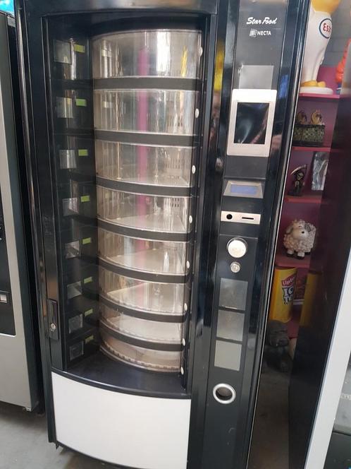 Aardbeien  / kersen automaat gekoeld, Verzamelen, Automaten | Overige, Zo goed als nieuw, Ophalen