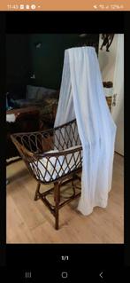 Vintage rotan baby wieg, Kinderen en Baby's, Babywiegjes en Ledikanten, Ophalen, Zo goed als nieuw, Wieg