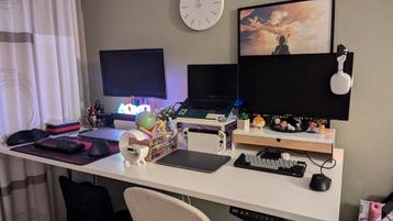 Elektrisch zit-sta hoogste verstelbaar bureau 180 x 80 cm beschikbaar voor biedingen