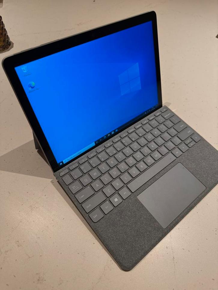 Microsoft Surface Go 2 - 8GB M3 128GB, Computers en Software, Windows Tablets, Nieuw, Wi-Fi, 10 inch, 128 GB, Ophalen of Verzenden