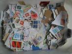 Doos met 8,5 kg kilowaar kantoorpost NL., Verzenden