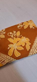 Vintage Batik Stof, Gebruikt, 100 tot 150 cm, Vintage, 200 cm of meer