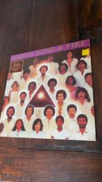 Earth, Wind & Fire ‎– Faces (2XLP), Cd's en Dvd's, Vinyl | R&B en Soul, 1960 tot 1980, Gebruikt, Ophalen of Verzenden, 12 inch