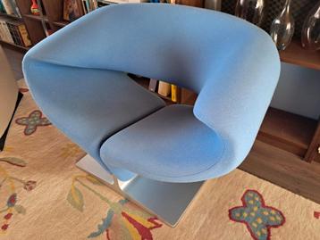 Artifort Ribbin Stoel + Hocker - Tonus Stof, i beschikbaar voor biedingen