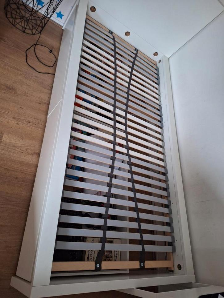 Ikea malm Bed met 2 lades - uit elkaar gehaald, Huis en Inrichting, Slaapkamer | Bedden, Gebruikt, Eenpersoons, 90 cm, 200 cm