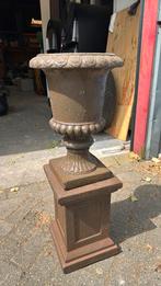 Roestlook - Franse vaas op een sokkel, Tuin en Terras, Tuinvazen, Ophalen, Nieuw