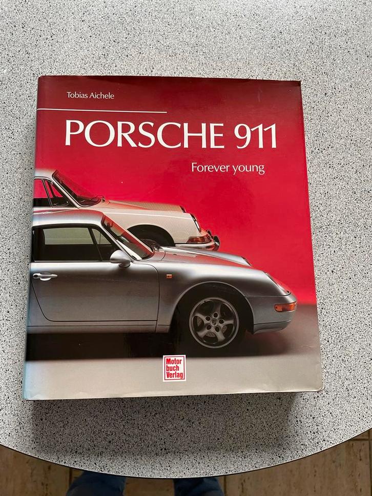 Porsche 911 forever young., Boeken, Auto's | Boeken, Gelezen, Porsche, Ophalen of Verzenden