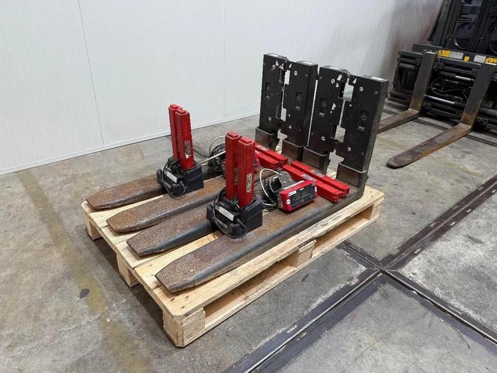 Ravas Weegvorken Fem2 2019 accu weegschaal weegsysteem HL100, Zakelijke goederen, Machines en Bouw | Heftrucks en Intern transport