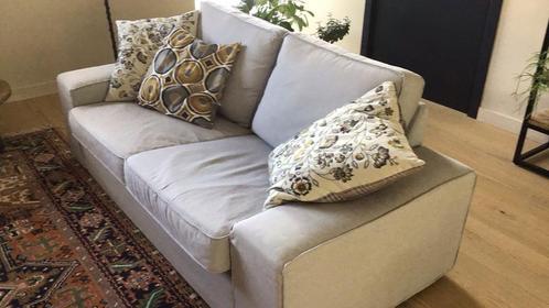 Kivik tweezits bank lichtgrijs, Huis en Inrichting, Banken | Sofa's en Chaises Longues, Zo goed als nieuw, Tweepersoons, 150 tot 200 cm