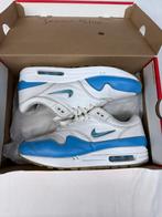 Nike Air Max 1 Jewel University Blue EU 42,5, Kleding | Heren, Schoenen, 1213NL, Nike, Ophalen of Verzenden, Nike