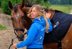 Rugklachten? Revalidatie paard thuis. Massage en NMES, Meerdere dieren, Niet van toepassing, 0 tot 2 jaar