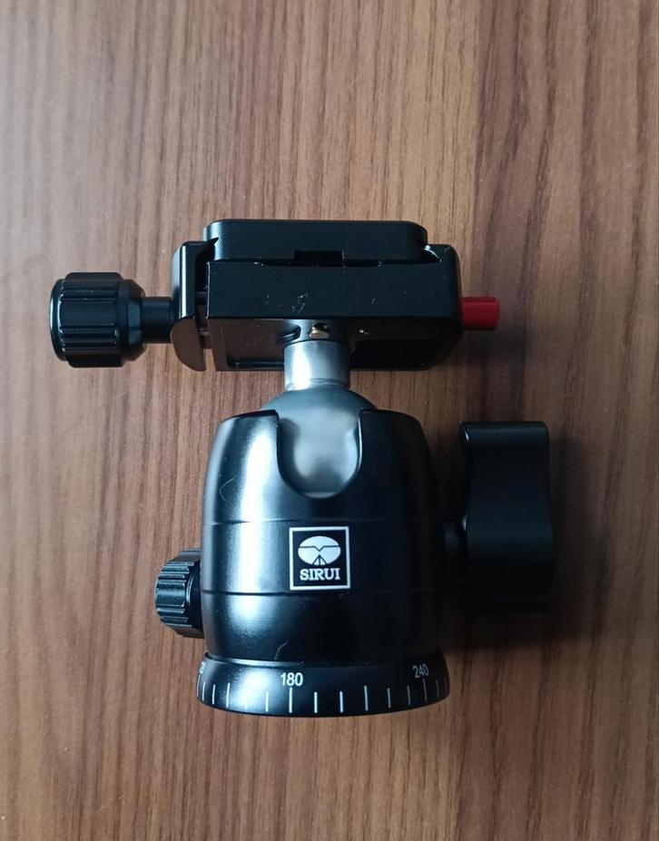 Sirui B-00K balhoofd., Audio, Tv en Foto, Fotografie | Statieven en Balhoofden, Zo goed als nieuw, Balhoofd, Minder dan 150 cm