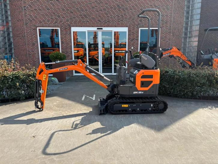Develon DX10Z-7 (bj 2024), Zakelijke goederen, Machines en Bouw | Kranen en Graafmachines, Graafmachine