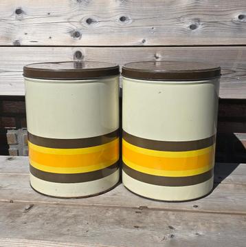 Vintage jaren 70 set grote blikken Impala voorraad bussen.  beschikbaar voor biedingen