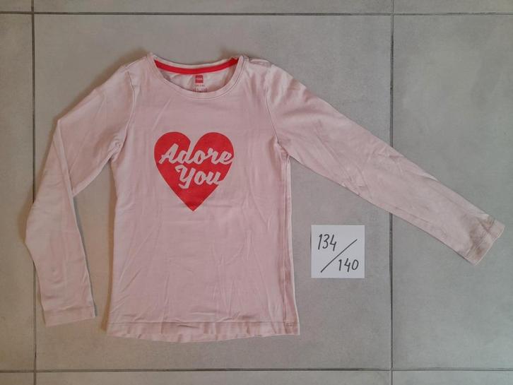 Adore you longsleeve. Maat 134 / 140., Kinderen en Baby's, Kinderkleding | Maat 134, Gebruikt, Meisje, Shirt of Longsleeve, Ophalen of Verzenden