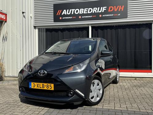 Toyota Aygo 1.0 VVT-i x-play | CRUISE | CAMERA | AIRCO |, Auto's, Toyota, Bedrijf, Aygo, ABS, Achteruitrijcamera, Airbags, Airconditioning