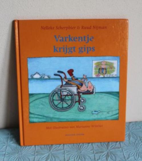 Varkentje krijgt gips, Boeken, Kinderboeken | Jeugd | onder 10 jaar, Gelezen, Ophalen of Verzenden