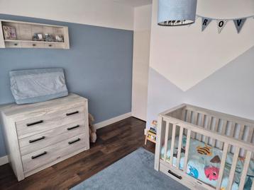 Babykamer Kidsmill Sem Nautic grijs (met kast) beschikbaar voor biedingen