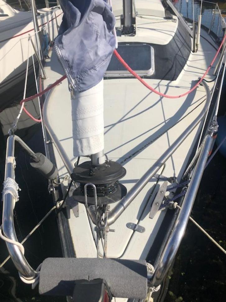 Zeilboot, Watersport en Boten, Kajuitzeilboten en Zeiljachten, Gebruikt, Tourjacht of Cruiser, Polyester, 6 tot 9 meter, Benzine