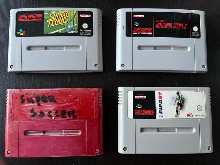 Super Tennis/Super Nintendo Scope 6/Super Soccer/Fifa 97, Spelcomputers en Games, Games | Nintendo Super NES, Gebruikt, Ophalen of Verzenden