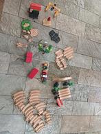 Houten, grote treinset., Kinderen en Baby's, Speelgoed | Houten speelgoed, Ophalen of Verzenden, Zo goed als nieuw