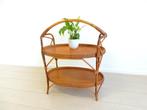 vintage rotan bijzettafel kast plantentafel serveertafel, Verzamelen, Retro, Ophalen of Verzenden, Huis en Inrichting