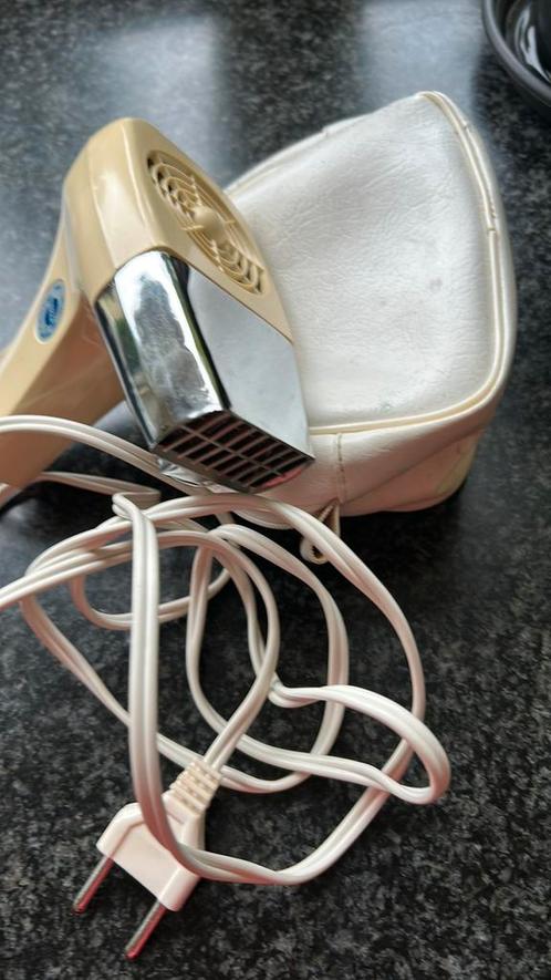 Vintage travel haardroger op 220, Witgoed en Apparatuur, Persoonlijke-verzorgingsapparatuur, Zo goed als nieuw, Ophalen of Verzenden