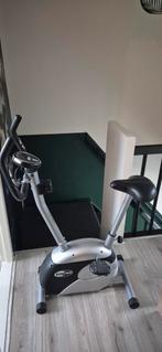 Hometrainer - weinig gebruikt, verstelbaar, Sport en Fitness, Ophalen