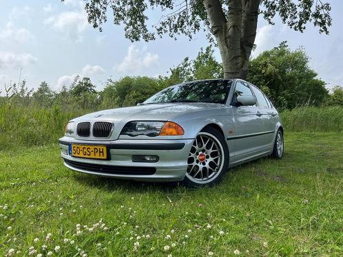 BMW 3-Serie 2.2 I 320 2001 Grijs, Auto's, BMW, Particulier, 3-Serie, ABS, Airbags, Airconditioning, Android Auto, Apple Carplay