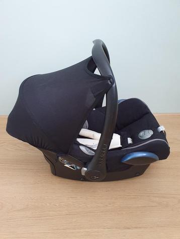 Autostoeltje Maxi Cosi met Isofix base beschikbaar voor biedingen