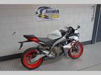 APRILIA RS 457 (bj 2024), Motoren, 2 cilinders, Bedrijf, Super Sport, 457 cc