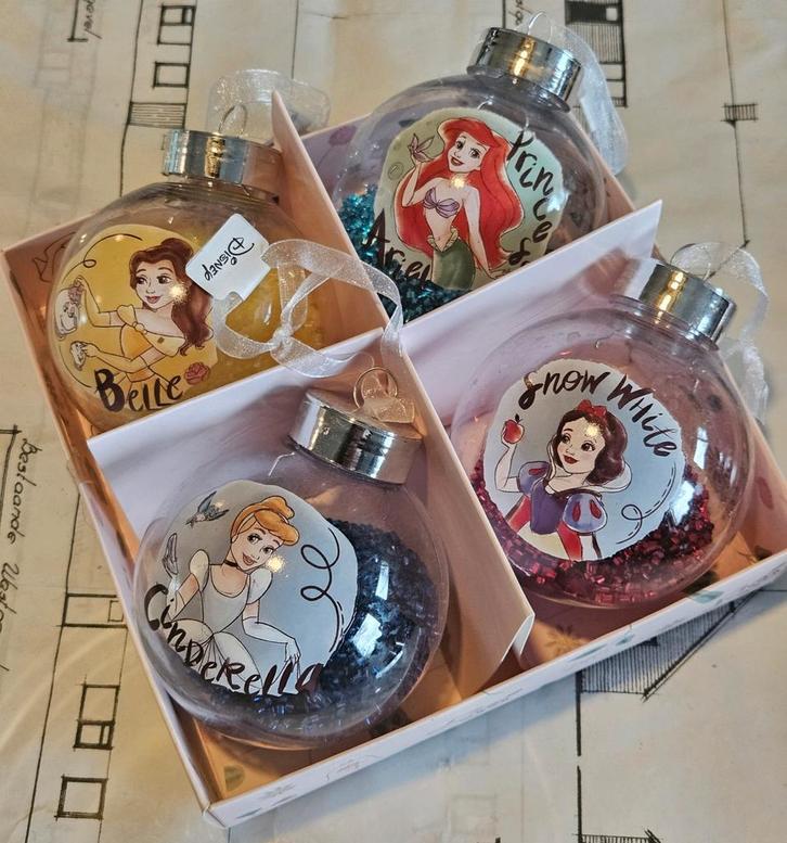 Disney Princess Primark kerst christmas ballen en ornamenten, Verzamelen, Disney, Ophalen of Verzenden