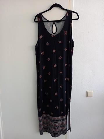 Nieuwe jurk. Mt XL beschikbaar voor biedingen