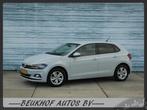 Volkswagen Polo 1.0 TSI Automaat Carplay Velgen Navi Clima, Stof, Gebruikt, 95 pk, Wit