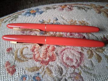 Vintage pennen set vulpen en balpen.
 beschikbaar voor biedingen