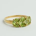 Vintage gouden ring peridot 9 karaat vintage antiek engeland, 19 tot 20, Ophalen of Verzenden, Zo goed als nieuw, Met edelsteen