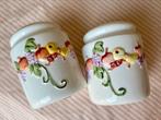 Barbotine peper- en zout stel keramiek met fruit decor, Antiek en Kunst, Ophalen of Verzenden
