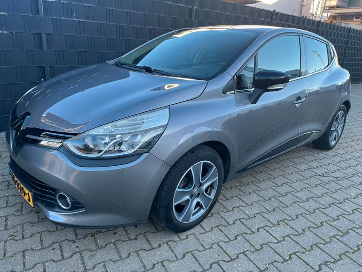 Renault Clio 0.9 TCE 66KW 5-DRS 2015 Grijs, Auto's, Renault, Particulier, Clio, ABS, Airbags, Airconditioning, Bluetooth, Boordcomputer